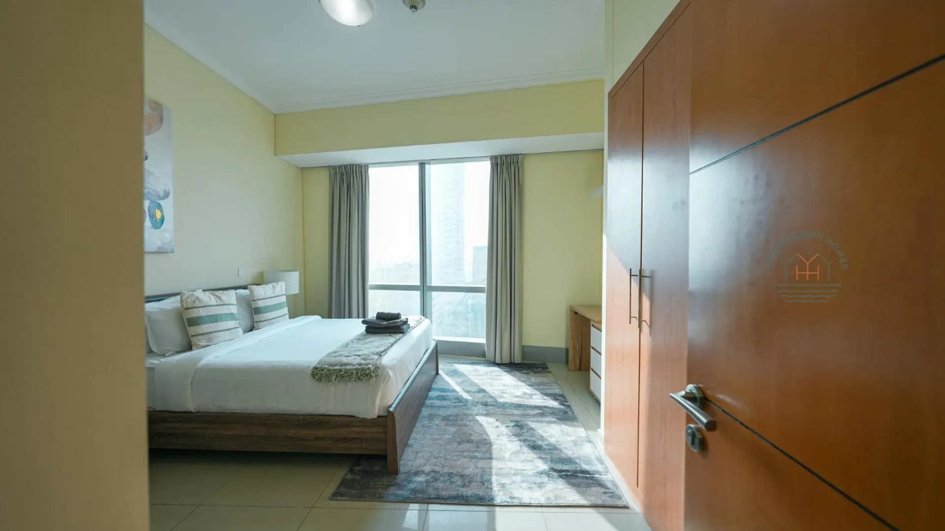 Apartment Elite 3Br Retreat - City Lights & Marina Bliss Dubai
